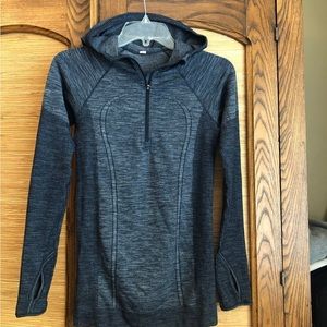 Women’s Lululemon jacket